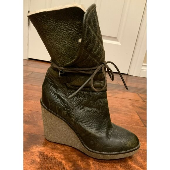 Moncler Brown Soft Quilted Leather Wedge Boot W/ Shearling Lining, Size 39 | 9 - Picture 1 of 9